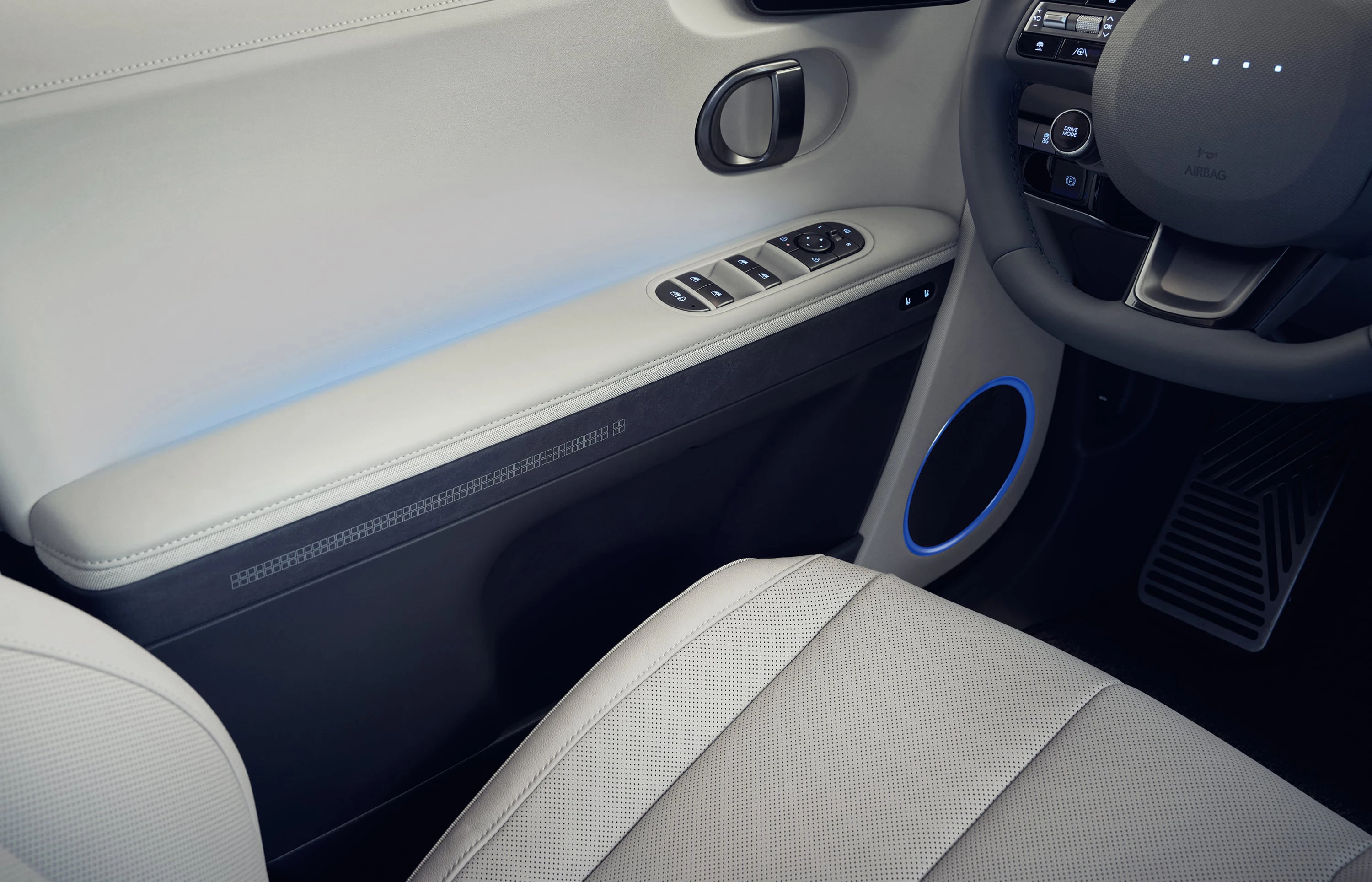 Hyundai IONIQ 5 Interior 2024 Ambient Mood Lamp Blue Edit